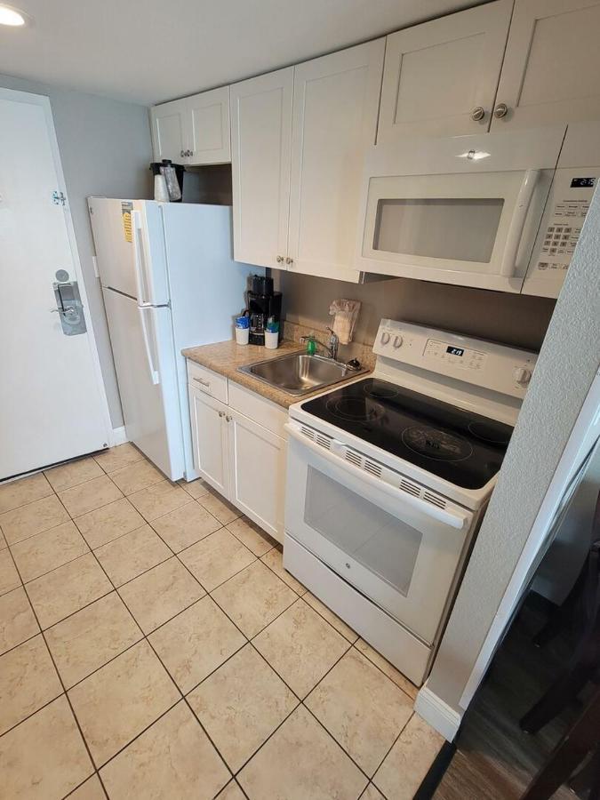 Direct Oceanfront Suite Caravelle Resort 615 Sleeps 4 Guests Myrtle Beach Buitenkant foto